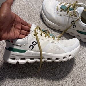 On Running Women's Shoes - White and Green